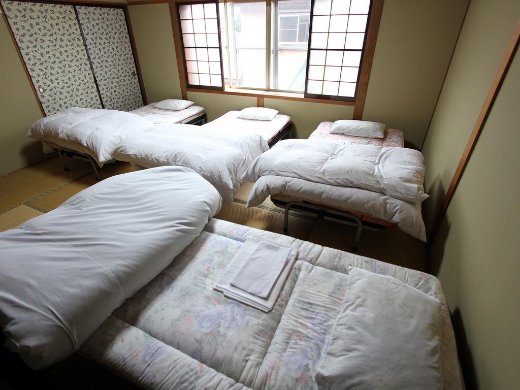 Отель Towadako Backpackers Экстерьер фото